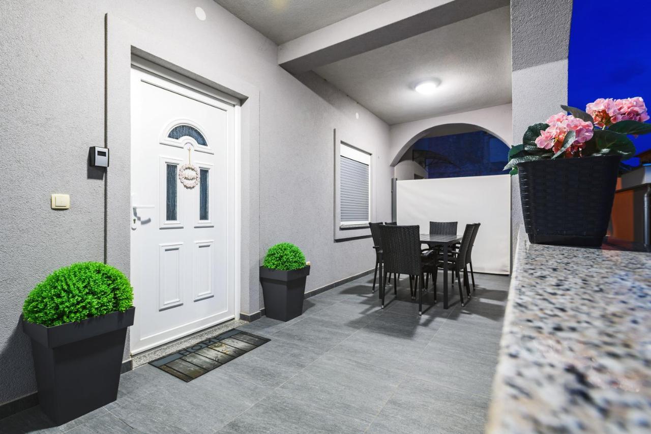 Holiday Apartment -Zadar Exterior photo